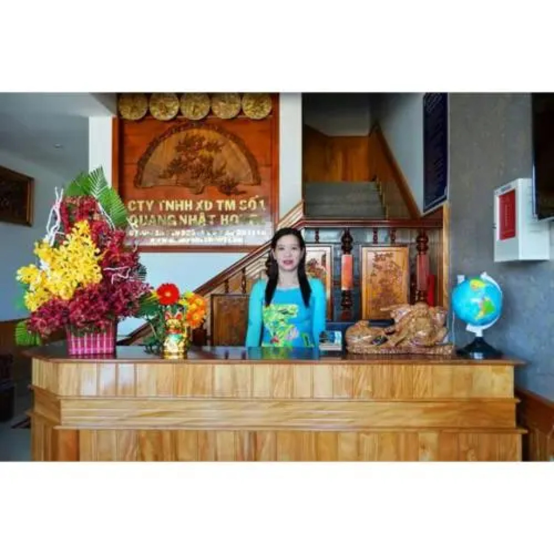 Quang Nhat Hotel