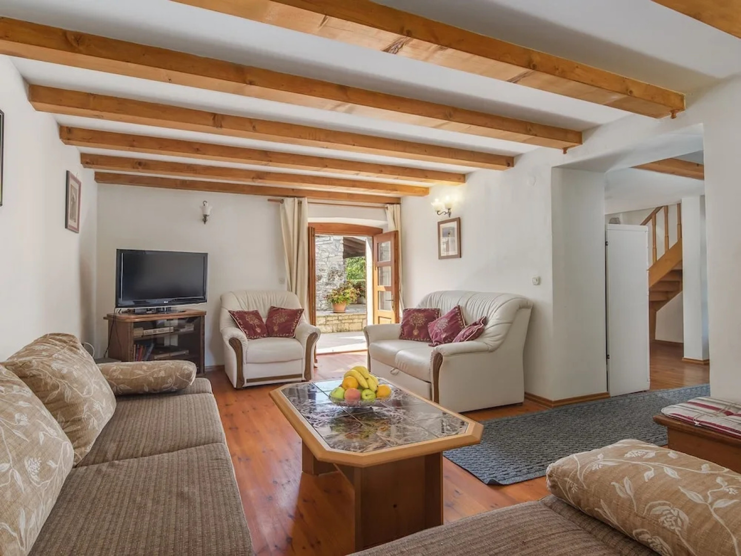 Stone Holiday House With a Spacious Yard and Private Pool