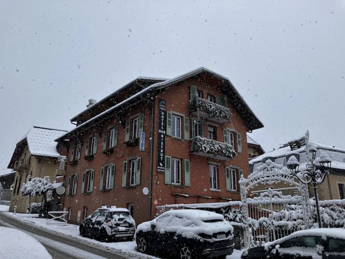 Hotel de tRois