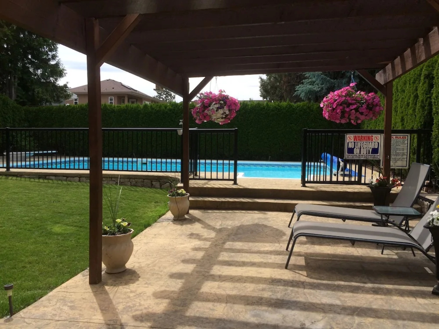 Beyond the Vineyards Bed & Breakfast