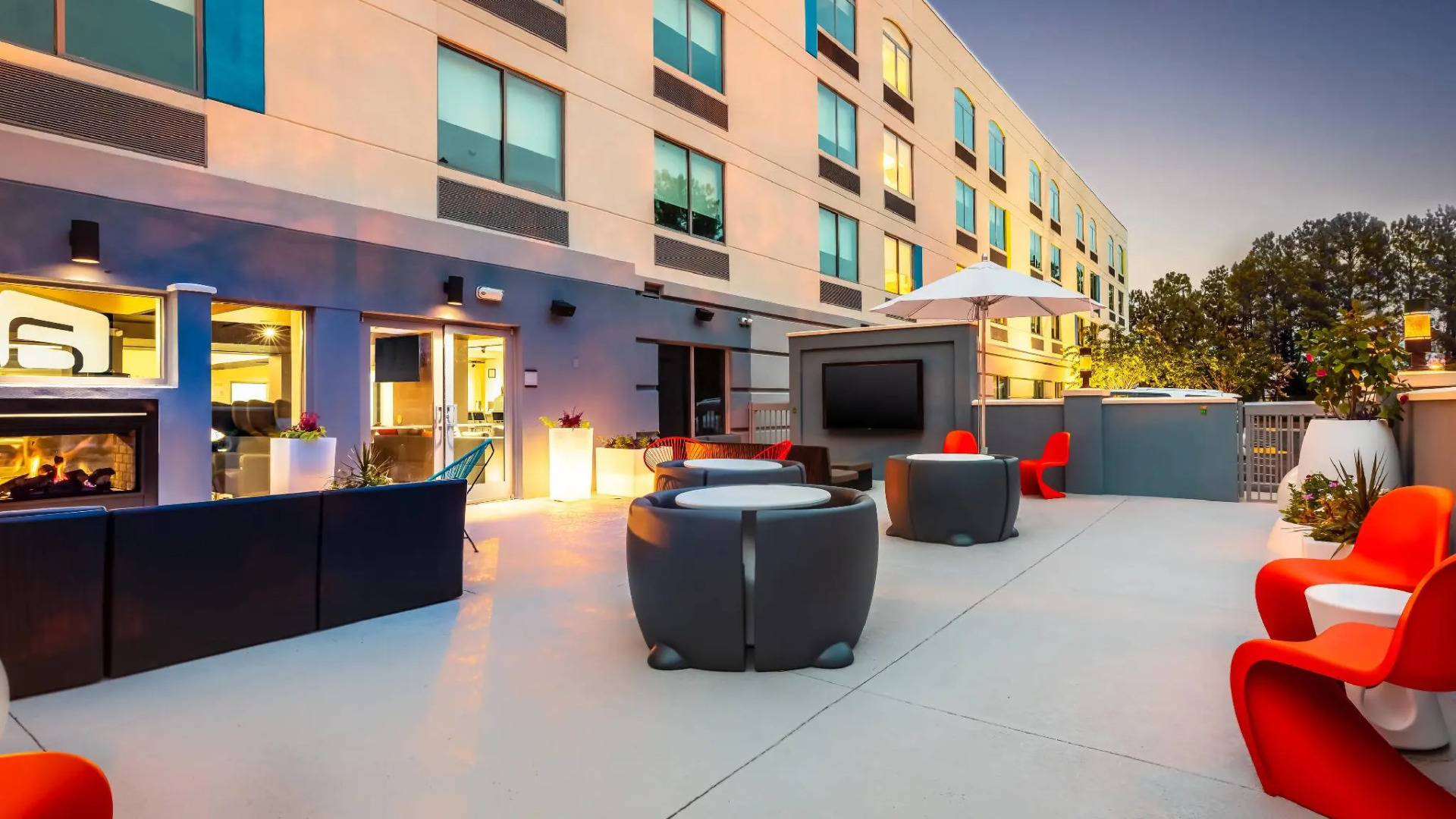 Aloft Columbia Harbison