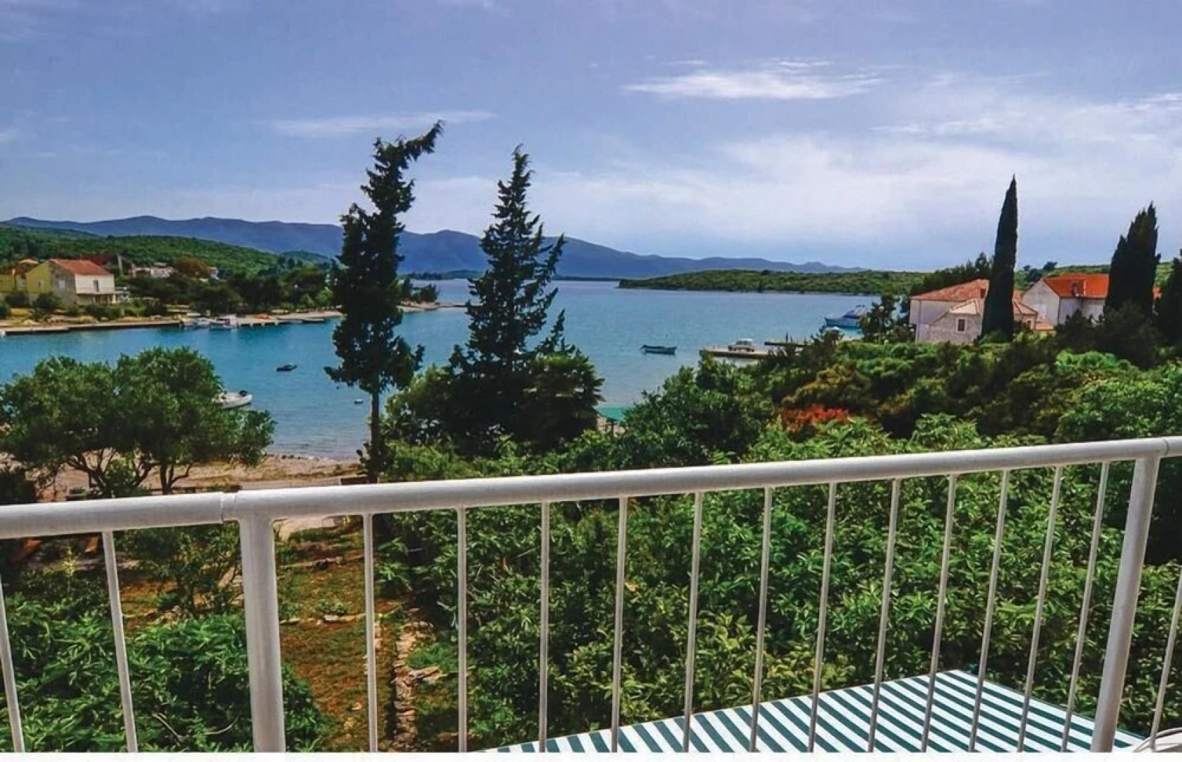 Stunning Home in Loviste With Wifi and 3 Bedrooms