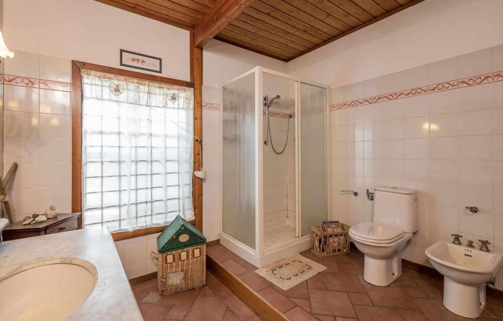 Beautiful Home in Manziana With 4 Bedrooms