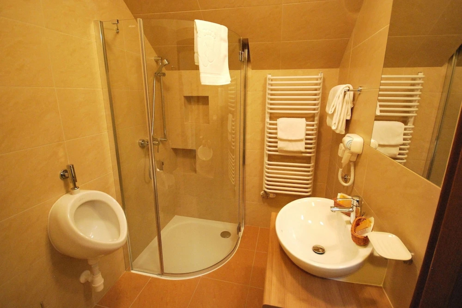 Dwór Kombornia Folwark