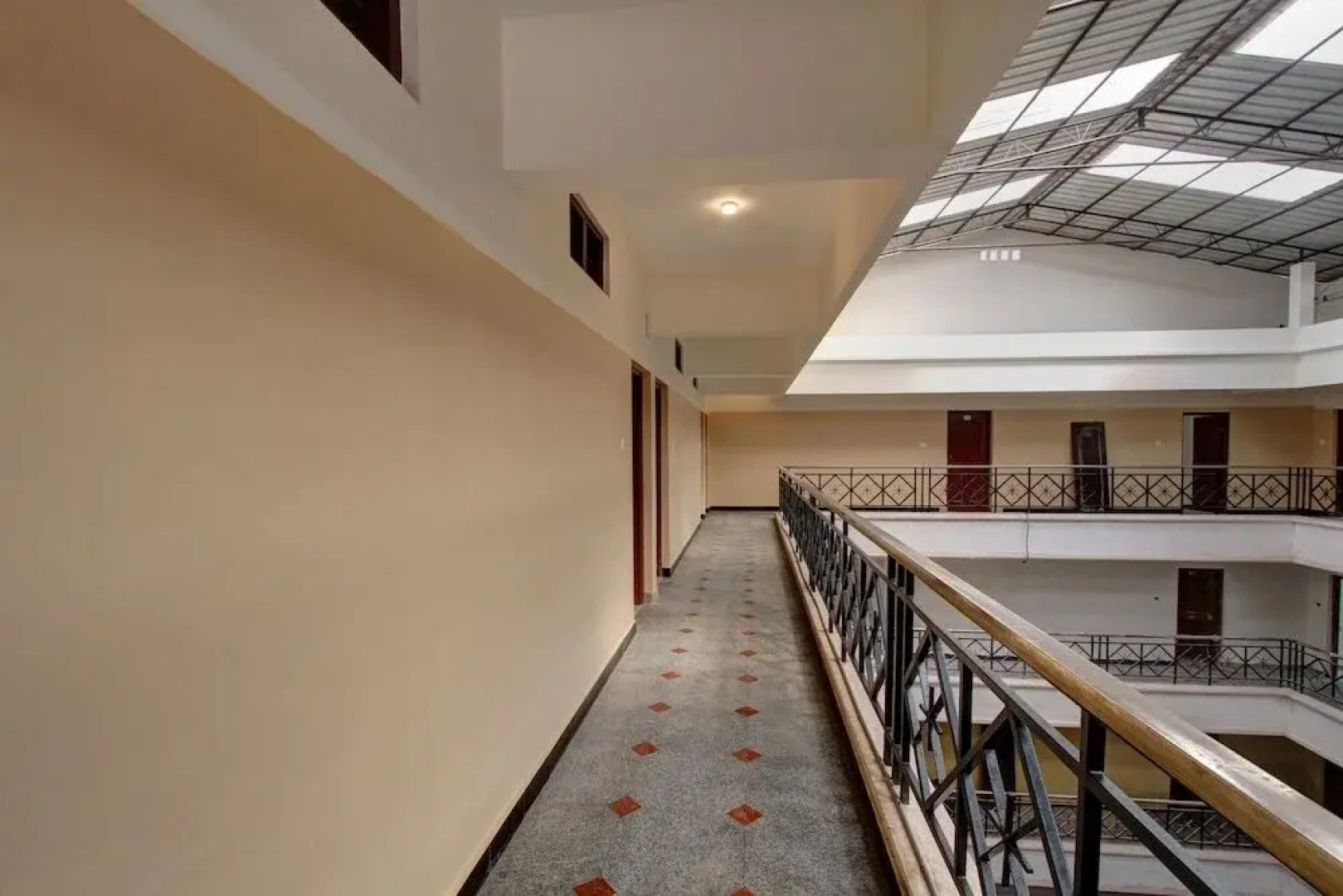 Century Park by OYO Rooms