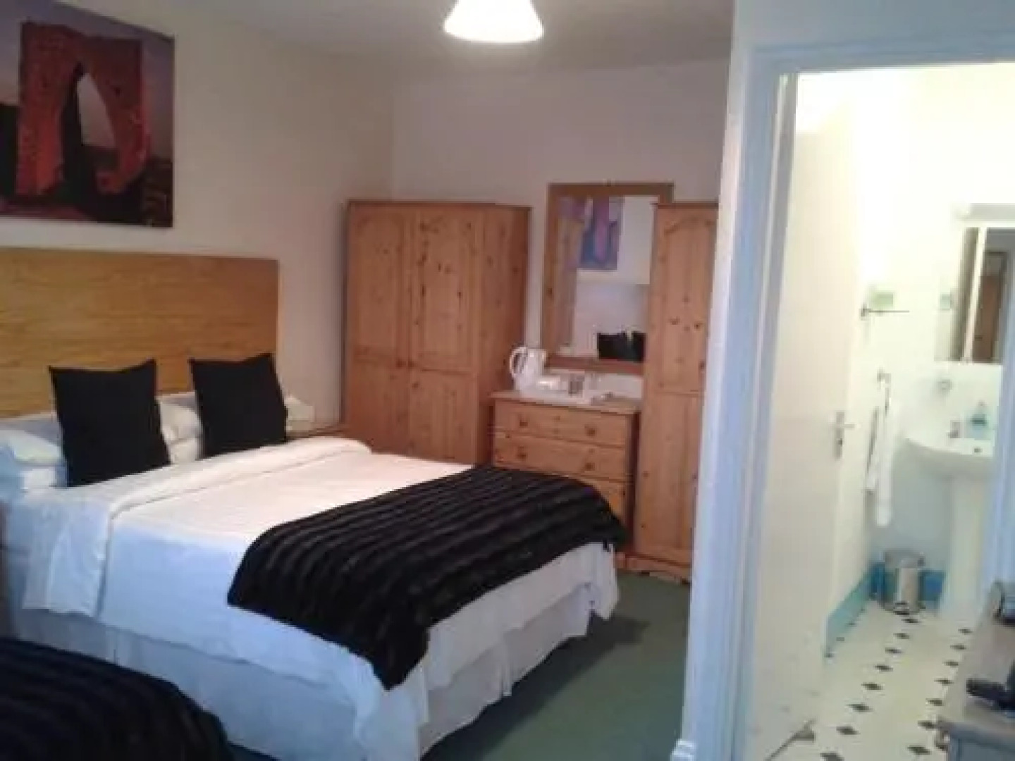 Franklyn Guest House