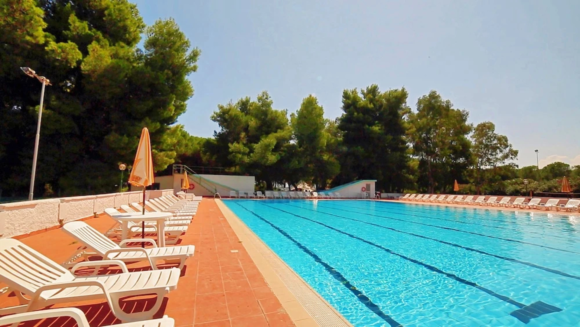 Triton Villas Residence & Hotel