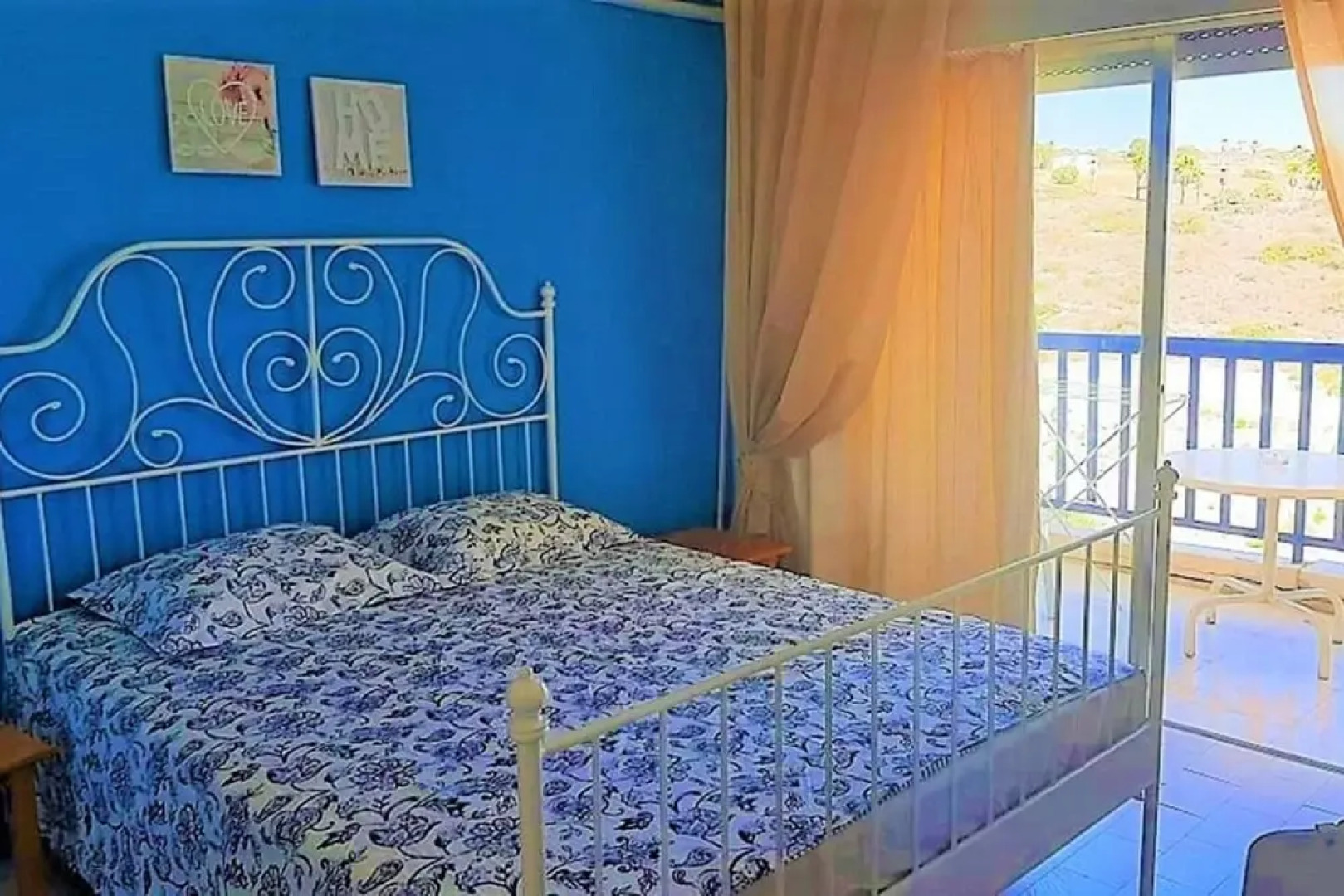 1 Bedroom Apartment With a Magnificent sea View