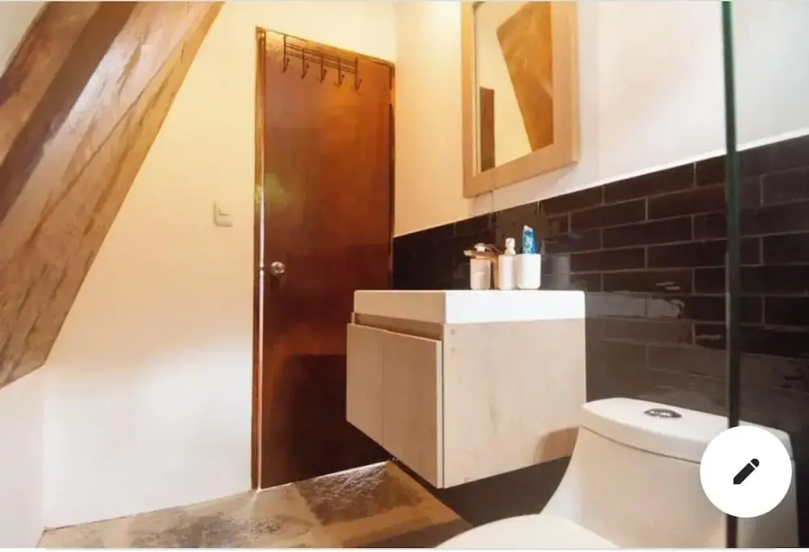 VIU Boutique Cabins