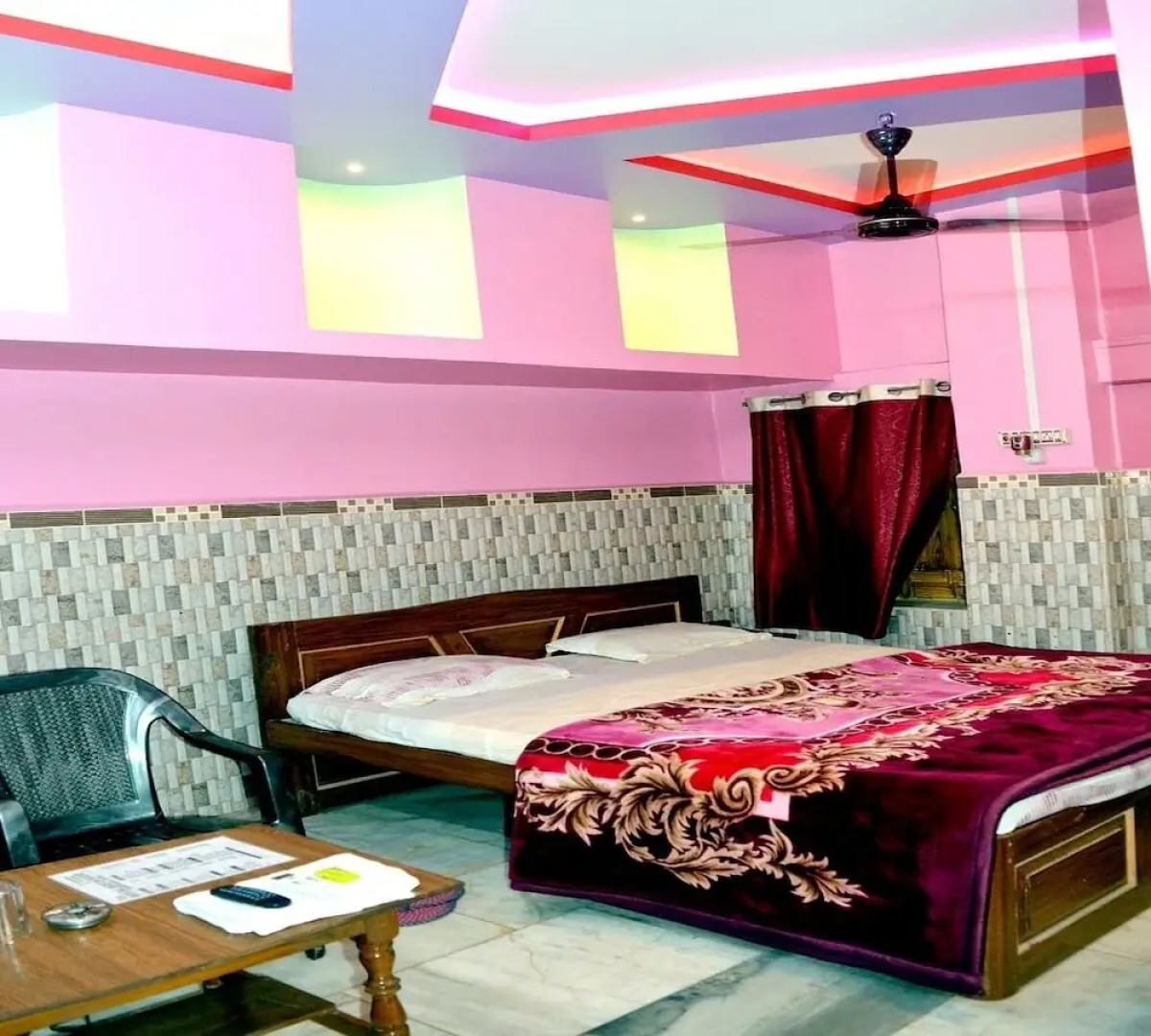 Hotel Royal Residency