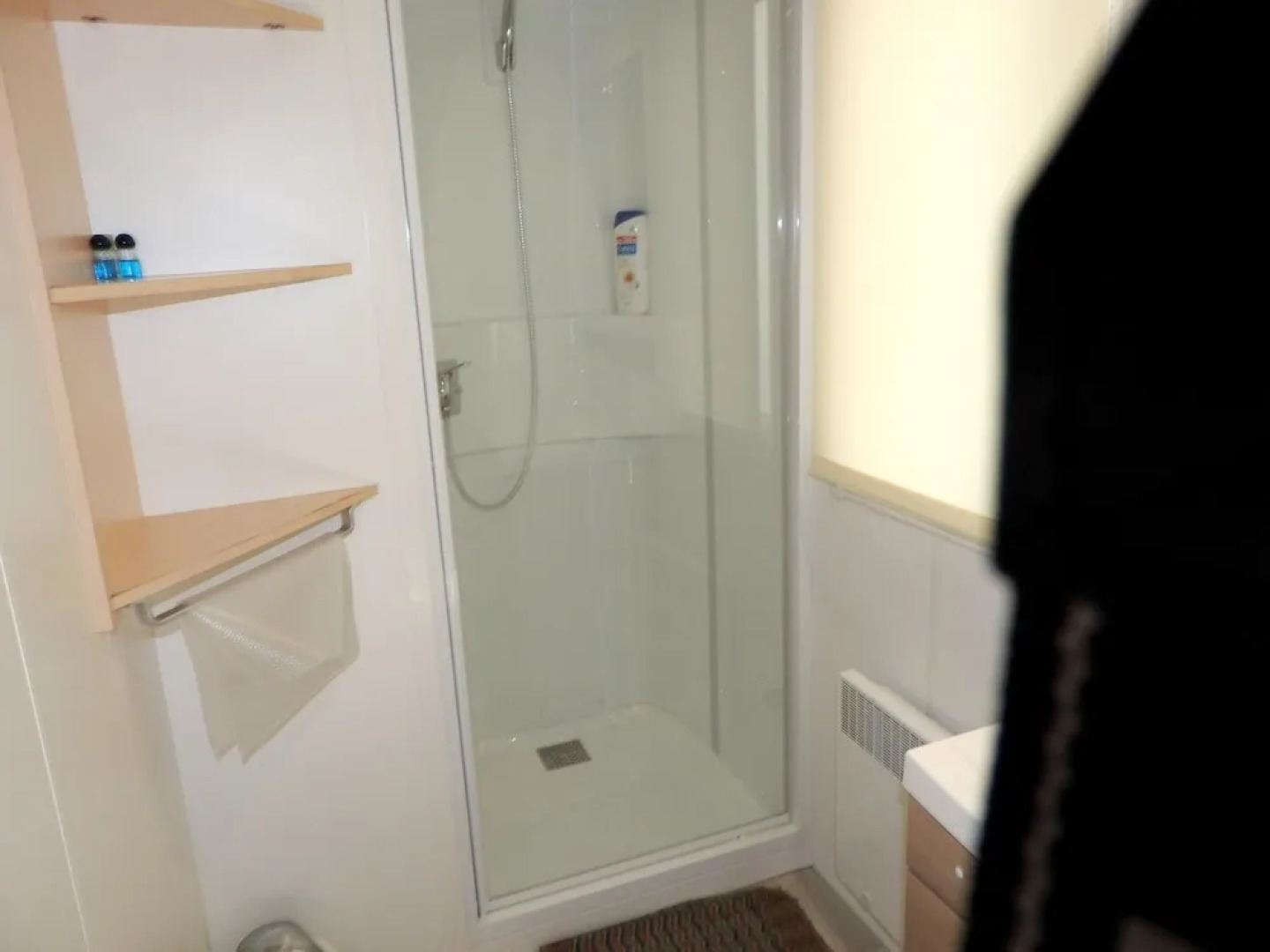 Bungalow With 3 Bedrooms in Valrasplage, With Shared Pool, Terrace and Wifi - 1 km From the Beach