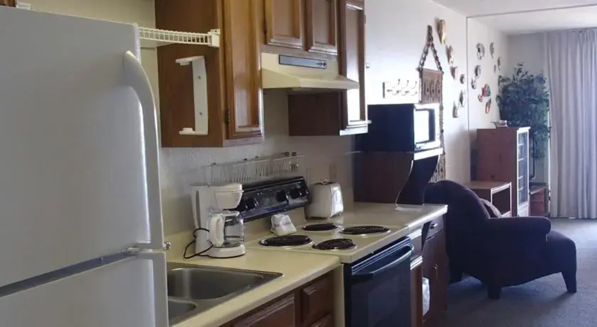 Florence I Condominiums - by Island Services