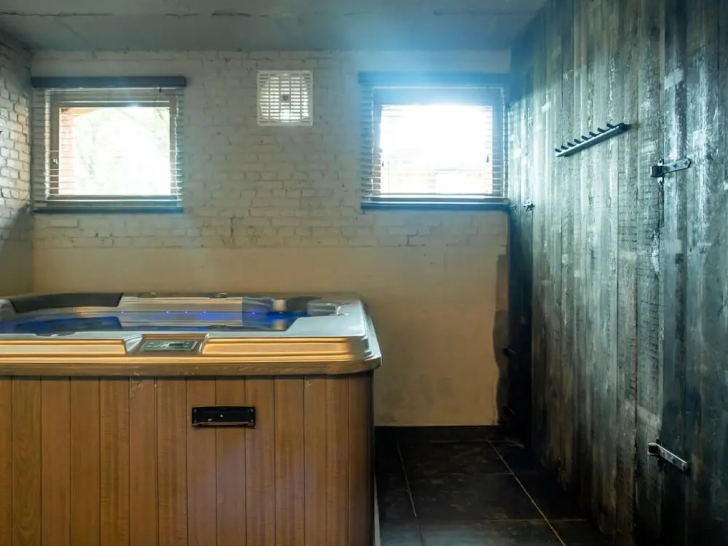 Holiday Home in Moorslede With Pool and Jacuzzi