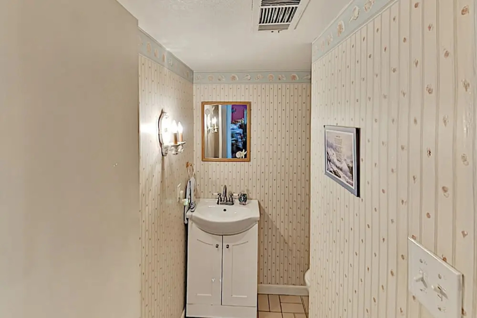 Bayfront Tiki Island W /boat Slip & Deck! 3 Bedroom Home