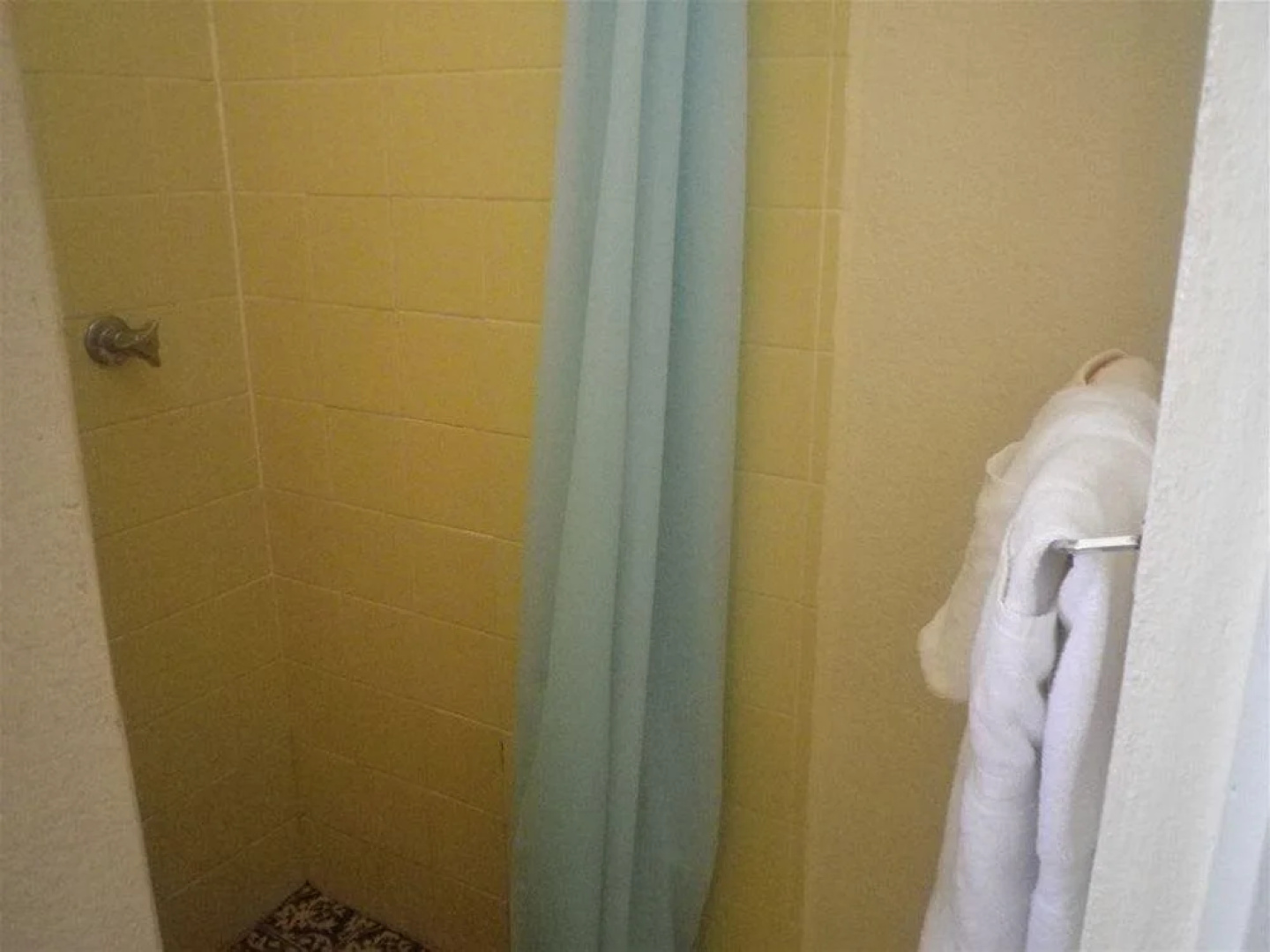 La Vista Guest Inn