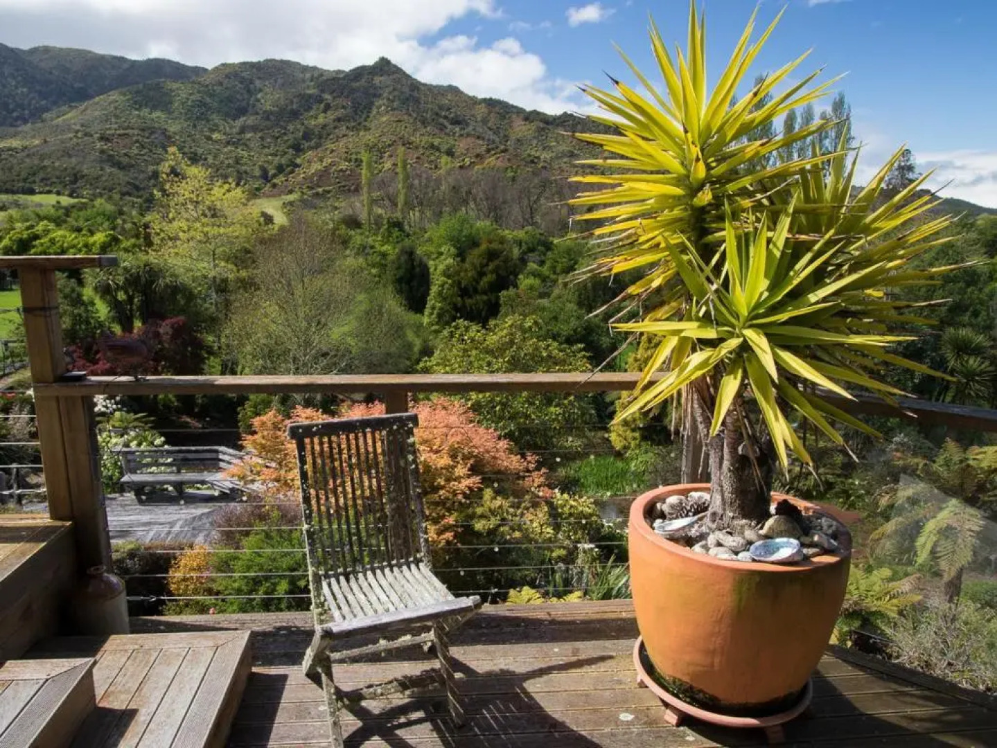 Tasman Hideaway - Marahau Holiday Home