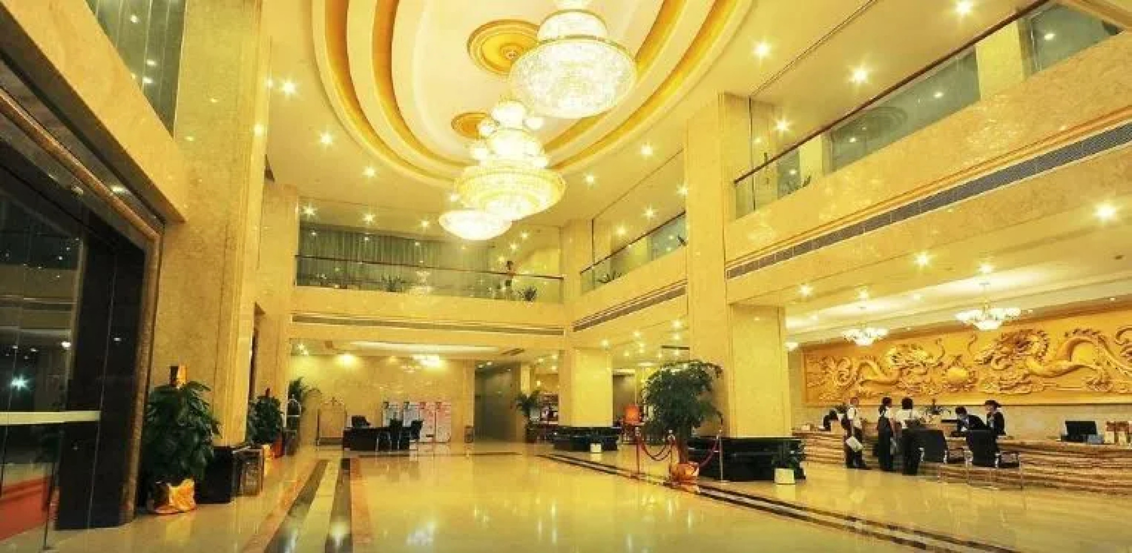 Longzhu Hotel