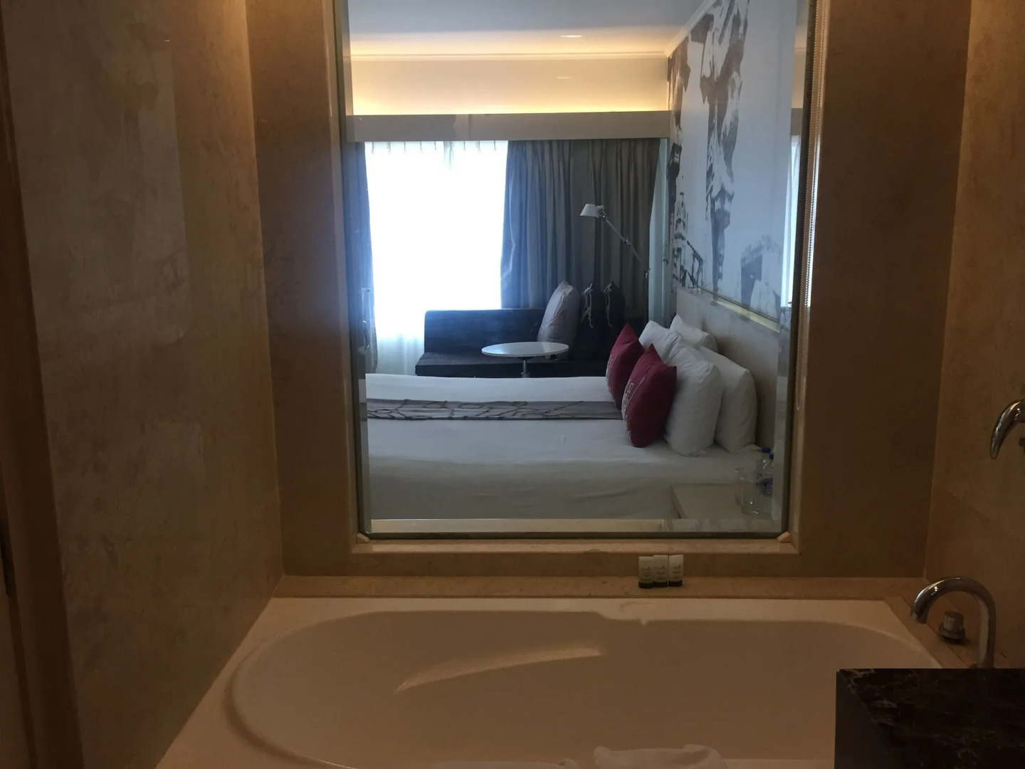 The Gateway Hotel Beach Road