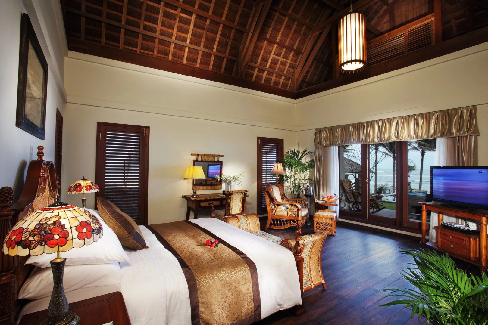 Sun Spa Resort & Villas