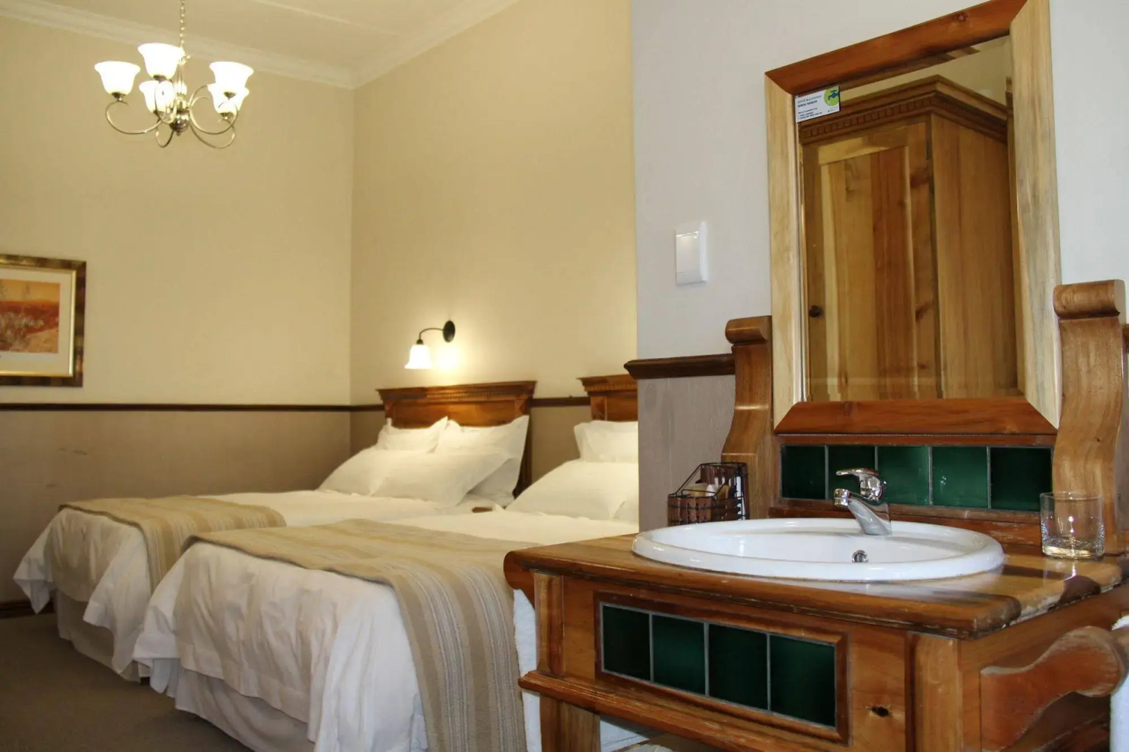 Turnberry Boutique Hotel