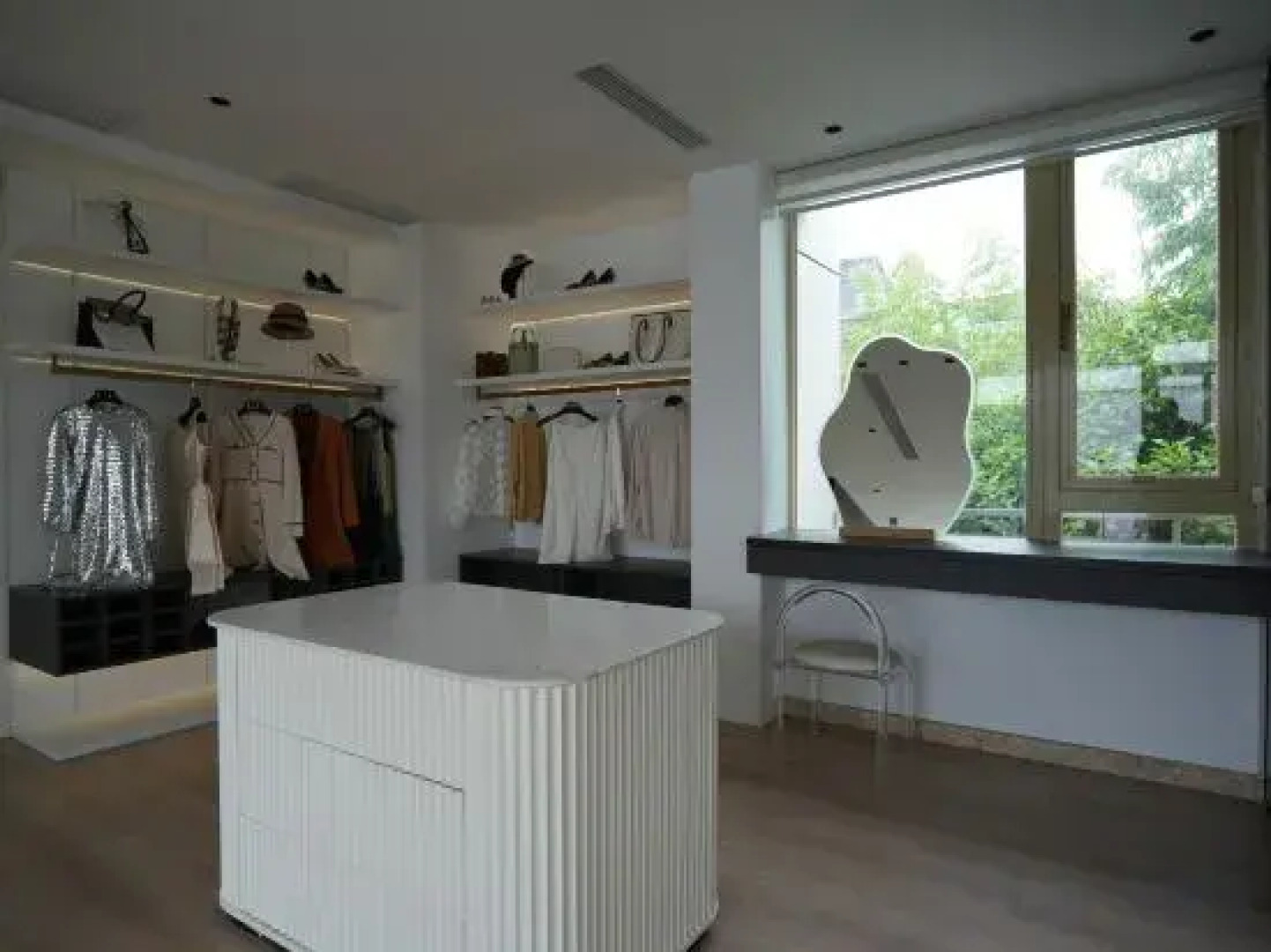 Yuehu YUEHU Zhenxuan International Resort Community