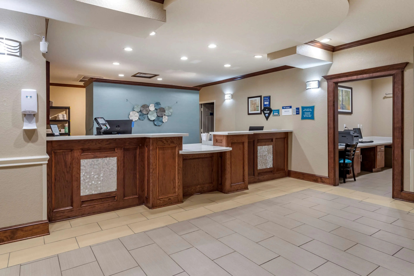 Best Western Plus Galveston Suites