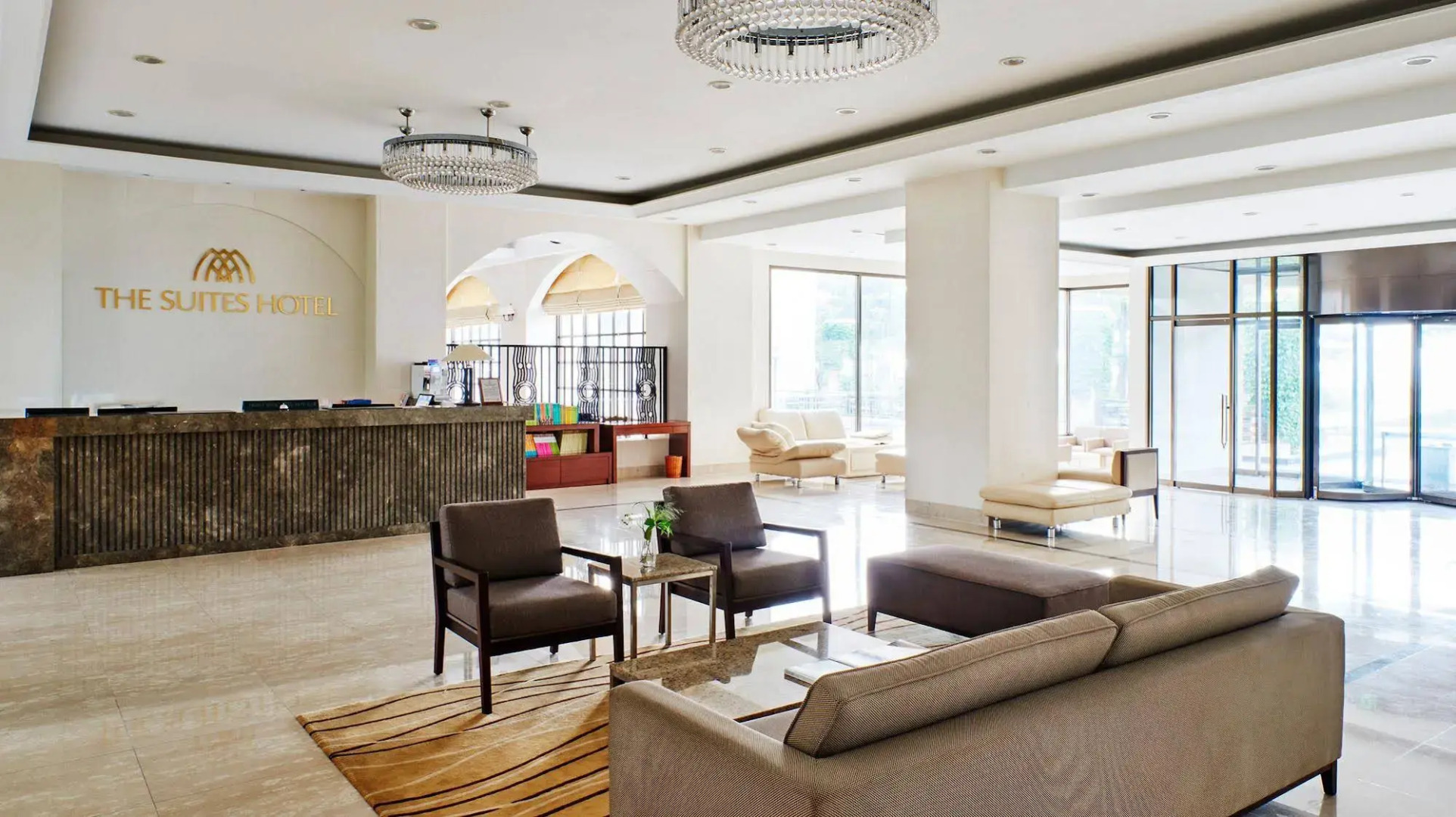 The Suites Hotel Naksan