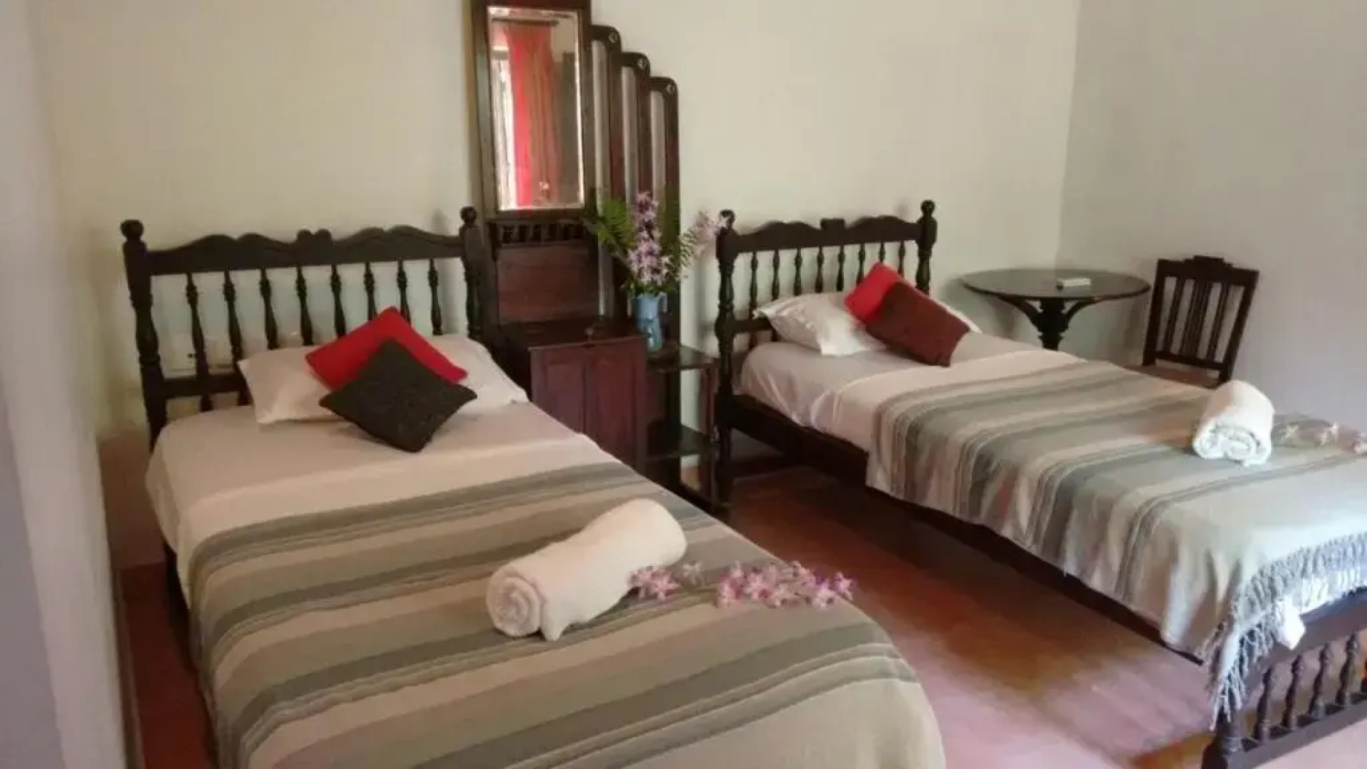 Vembanad House Boutique Back Water Homestay