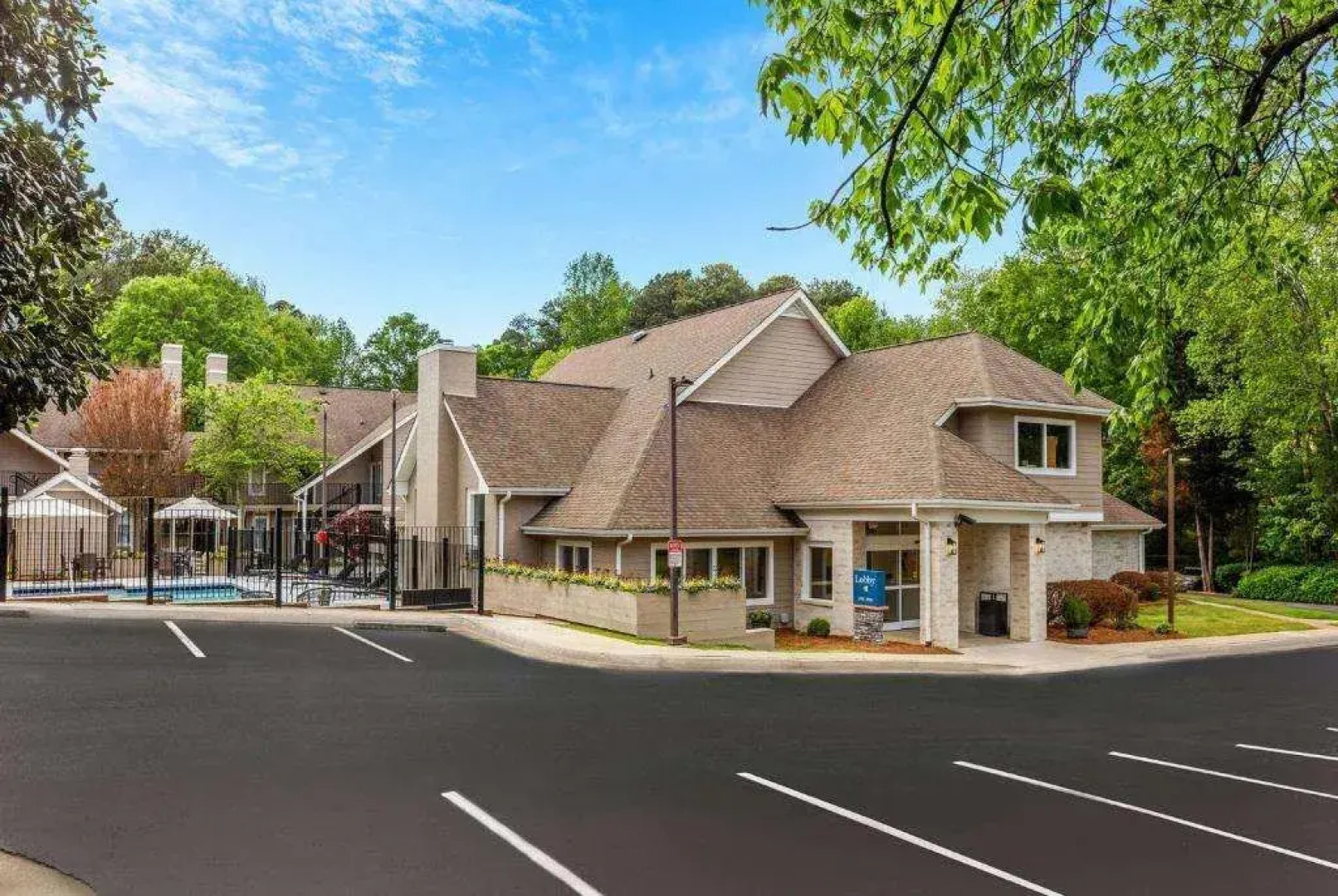 WaterWalk Extended Stay by Wyndham Atlanta Perimeter