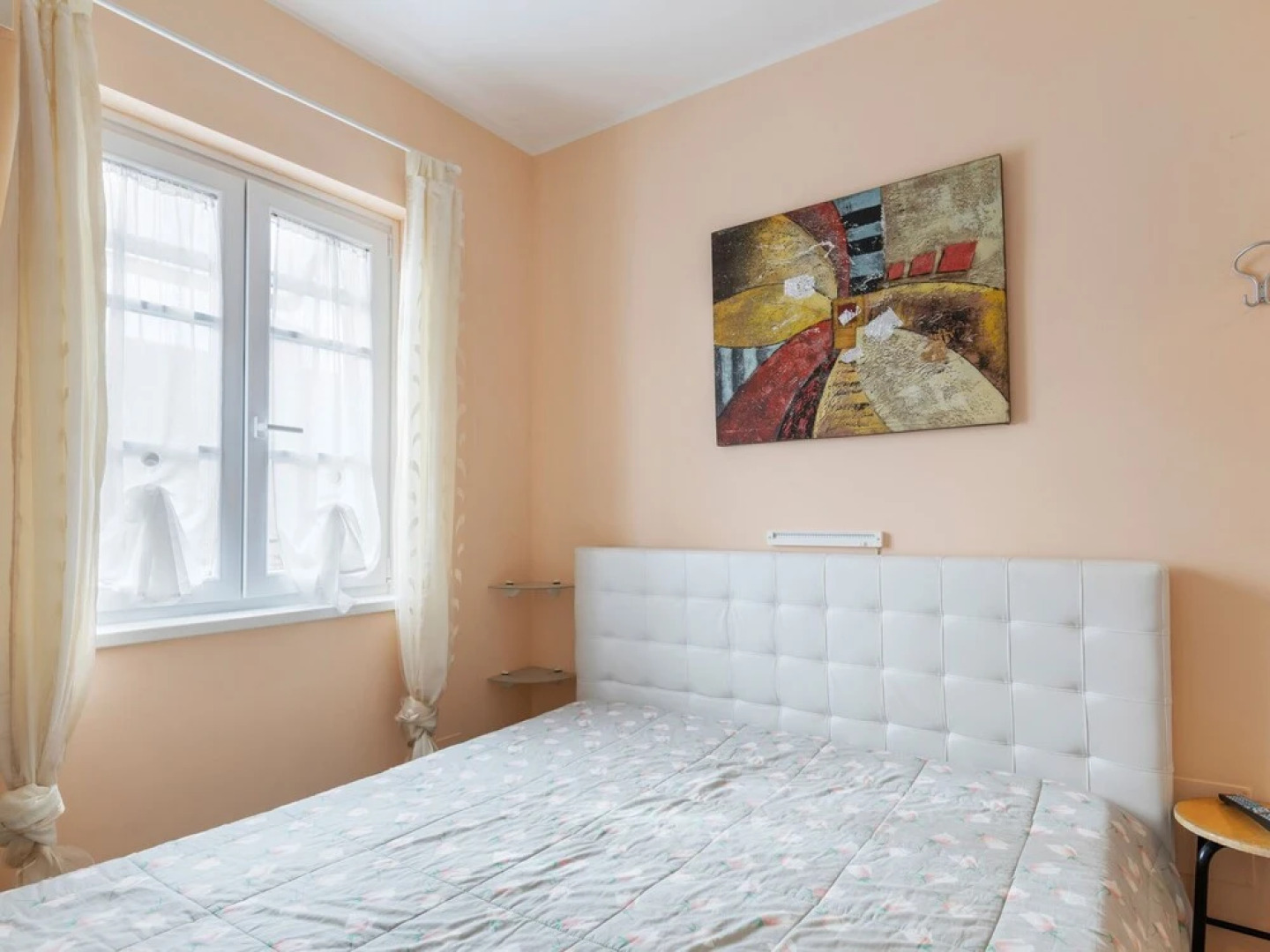 Graceful Holiday Home in Magliolo With Swimming Pool