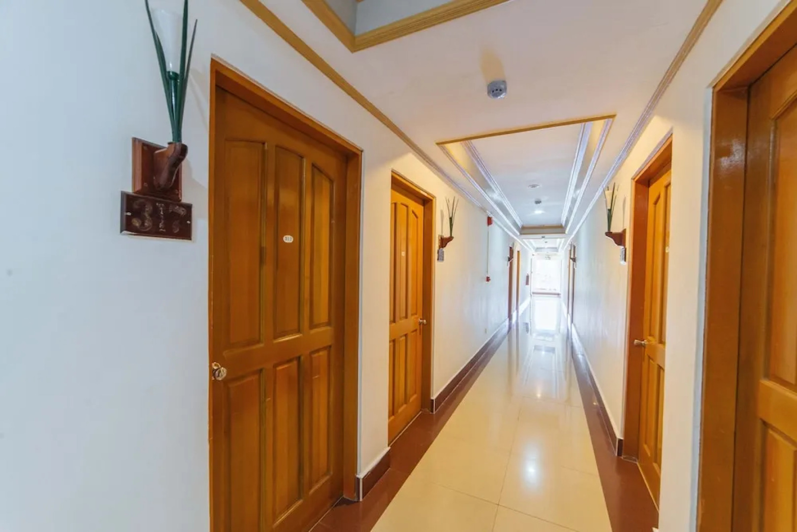 RedDoorz @ Kilometer 1 Roxas City