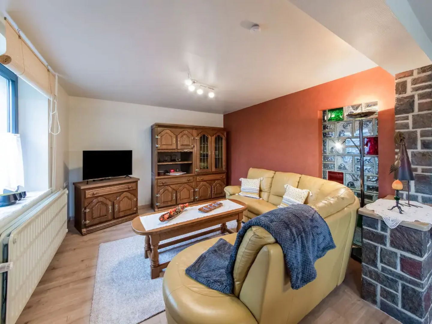 Atmospheric Holiday Home in Büllingen with Infrared Sauna