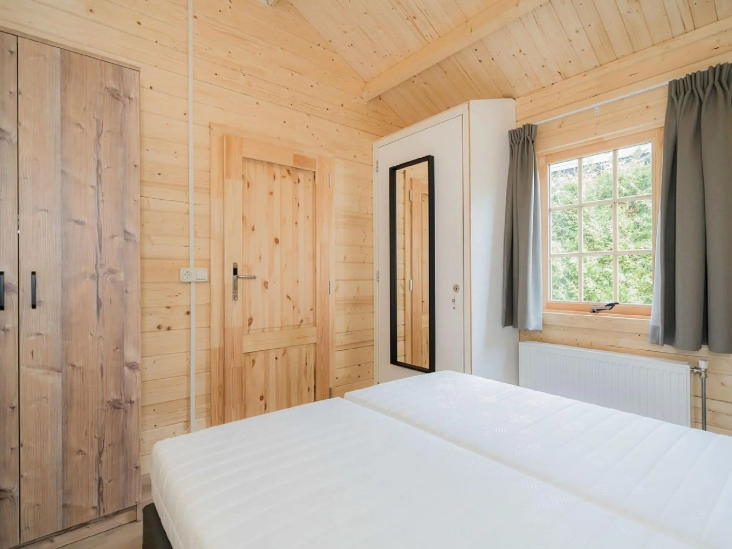 Holiday Home in Netherlands With Wooden Terrace