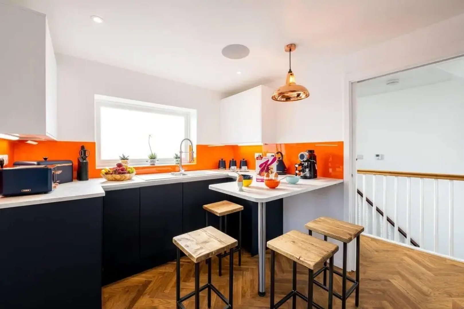 Luxurious 2 Bedroom Apartment With Estuary View