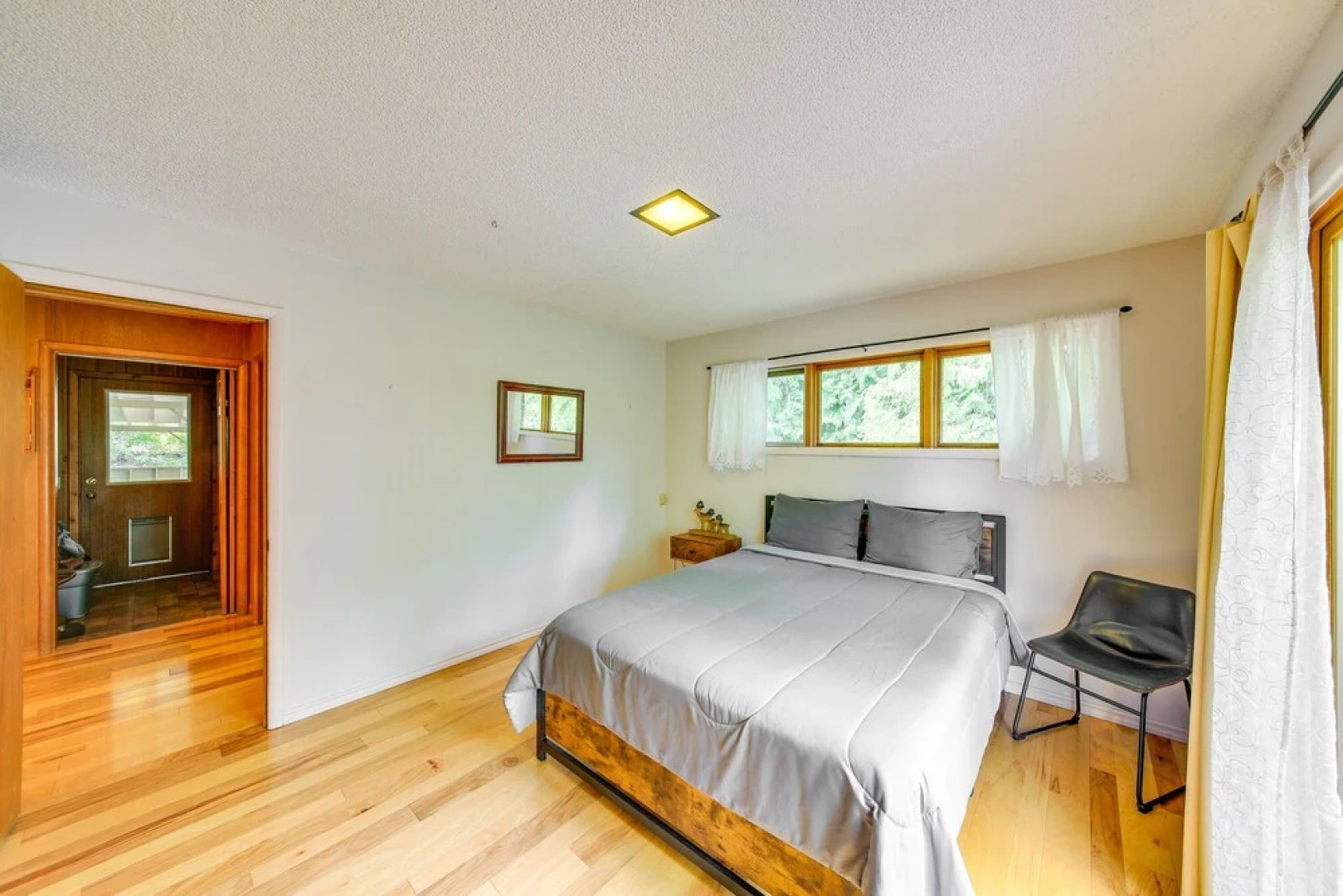 12 Mi to Schweitzer: Spacious Home w/ Deck!