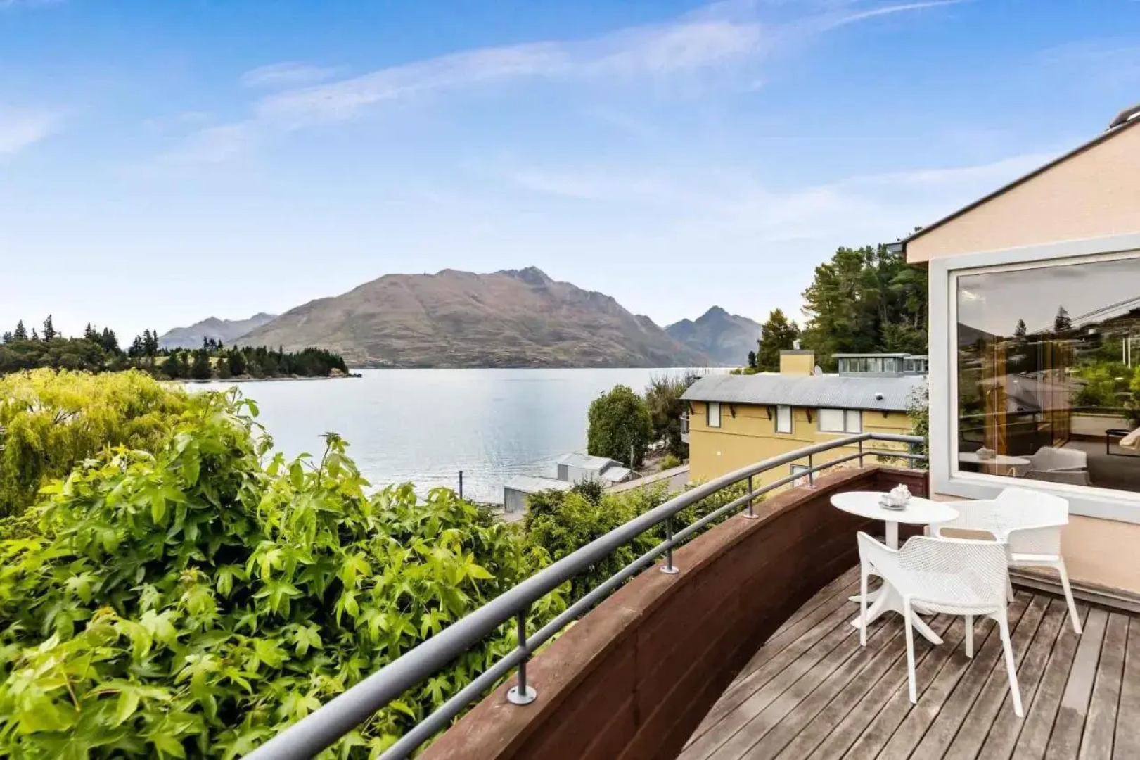 Tahuna Lakeside - 3 Min Walk To Town