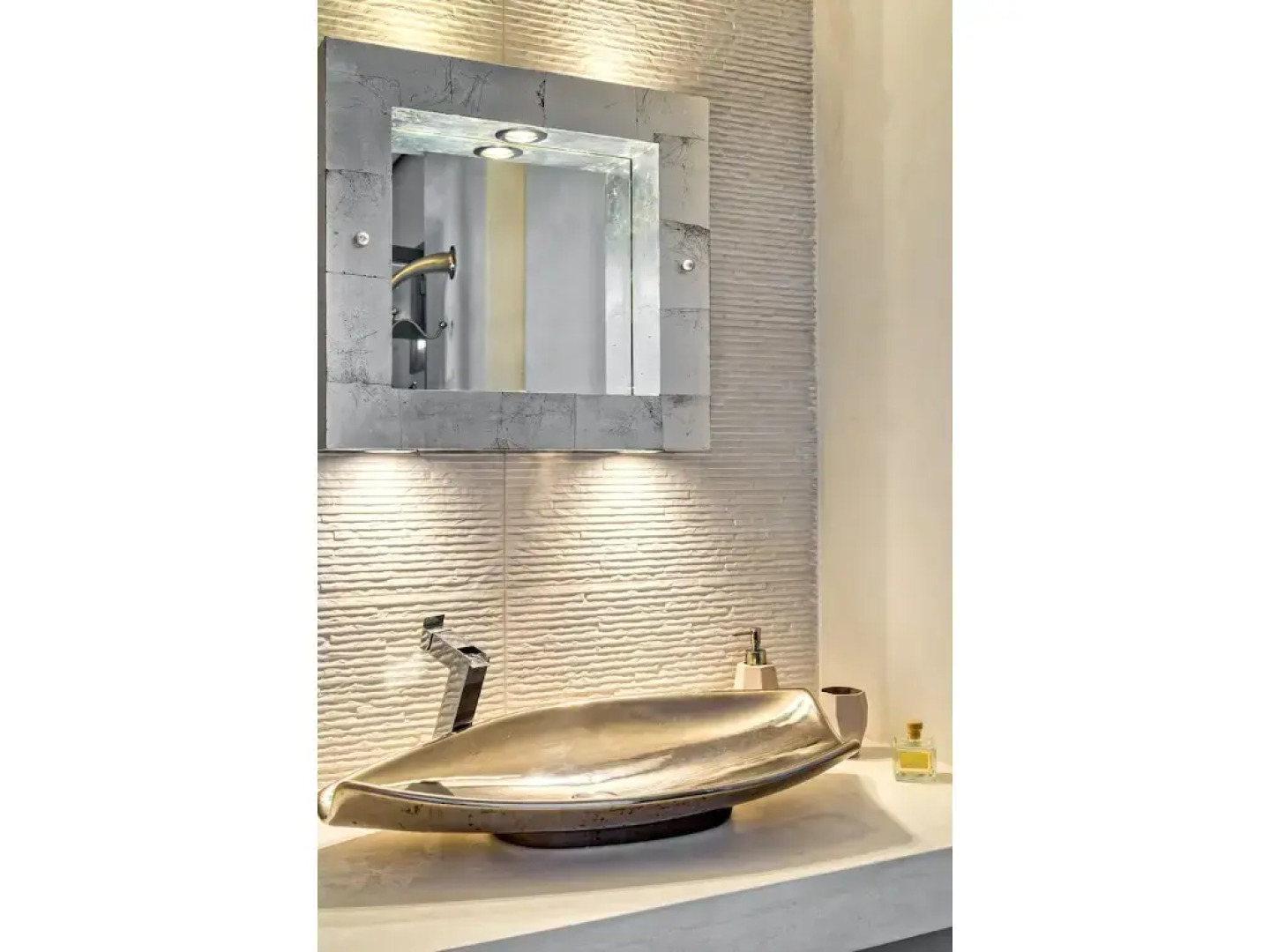 On The Rocks Antiparos