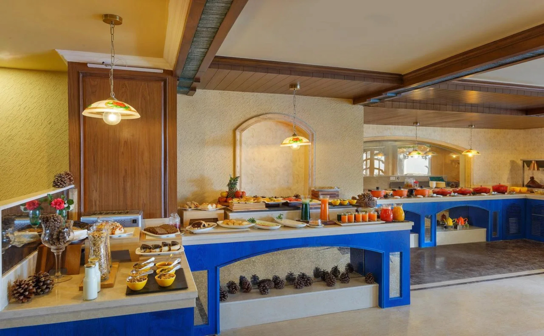 The Golden Palms Hotel & Spa