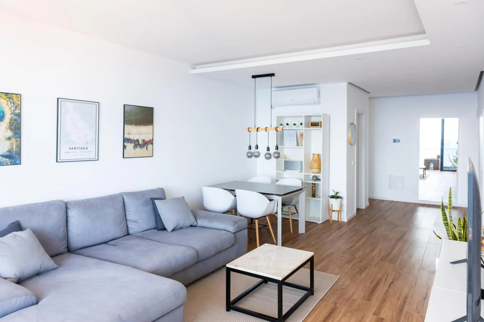 3 bdr aprt, stunning seaview, rooftop pool - LCGR
