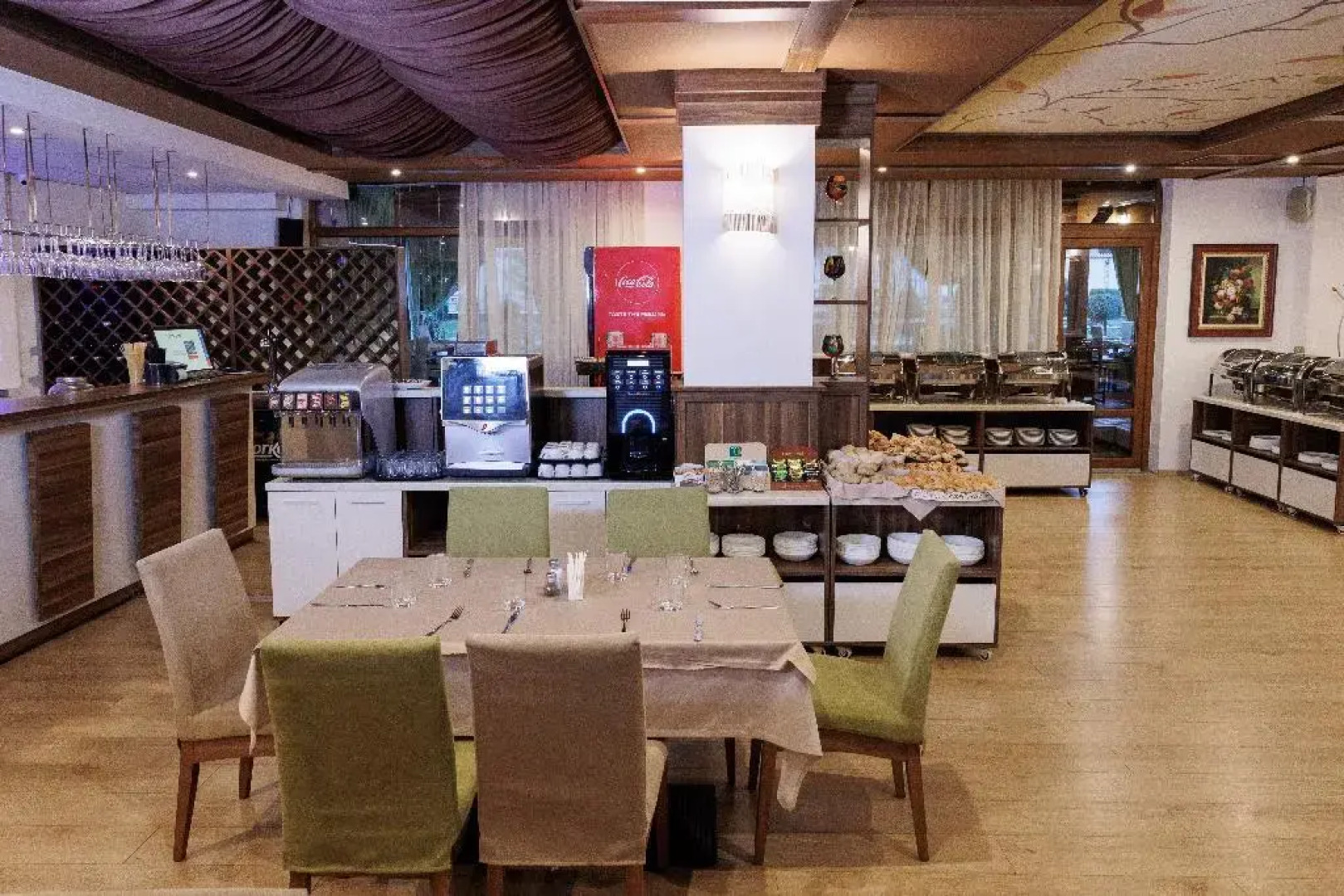 Green Wood Resort Apartments