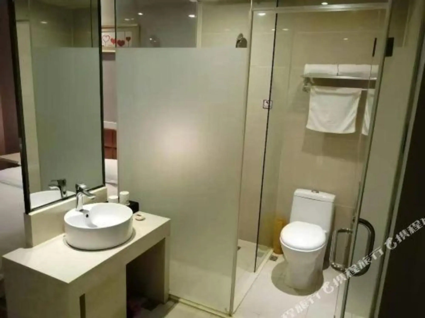 SET Chain Hotel (Jingmen Jingchu University of Technology Zhuyuan)