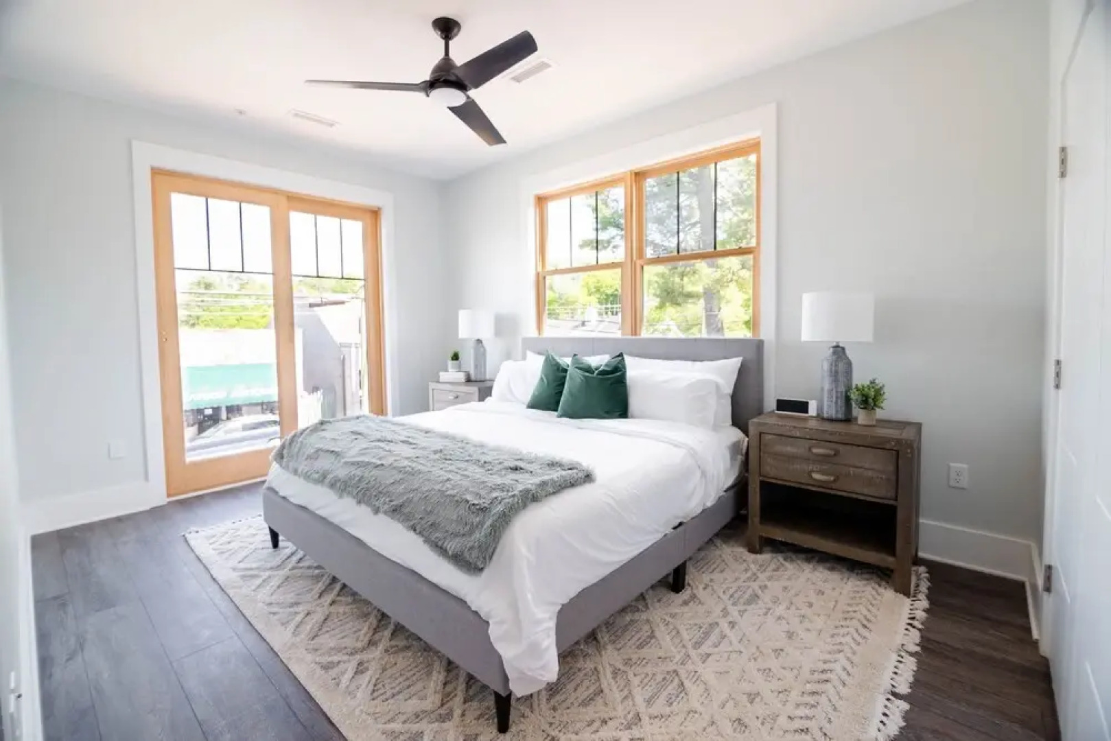 Evergreen at Main & Pine