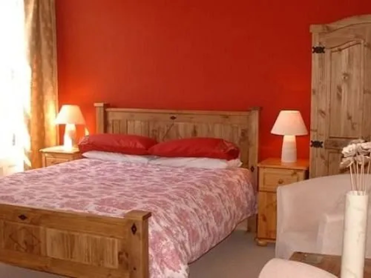 Clarmont Guest House