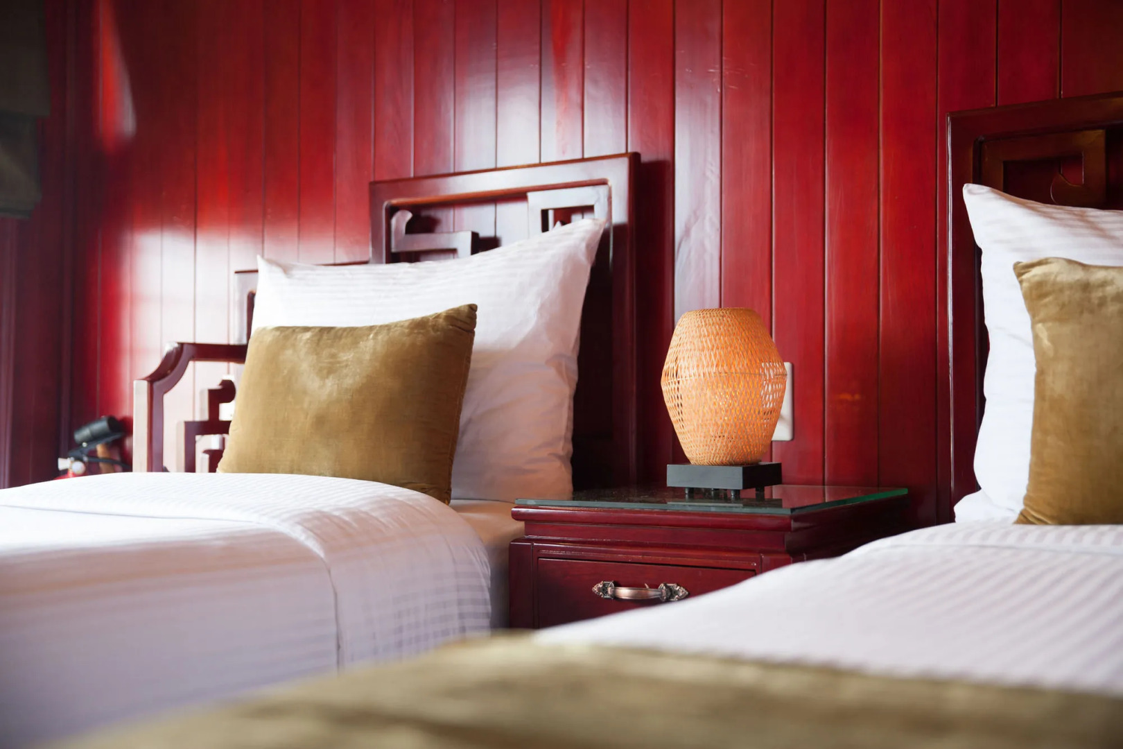 Halong Royal Palace Cruise