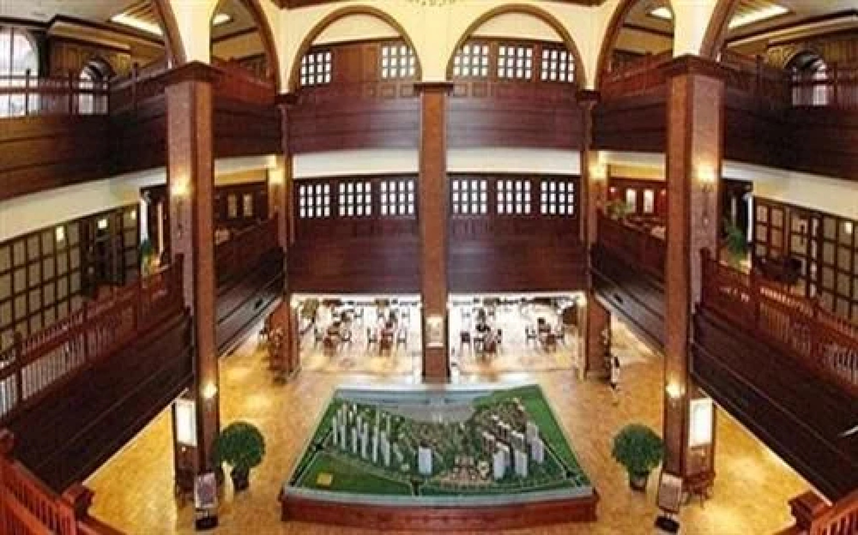 Jinzhou Dongyi Mansion Hotel