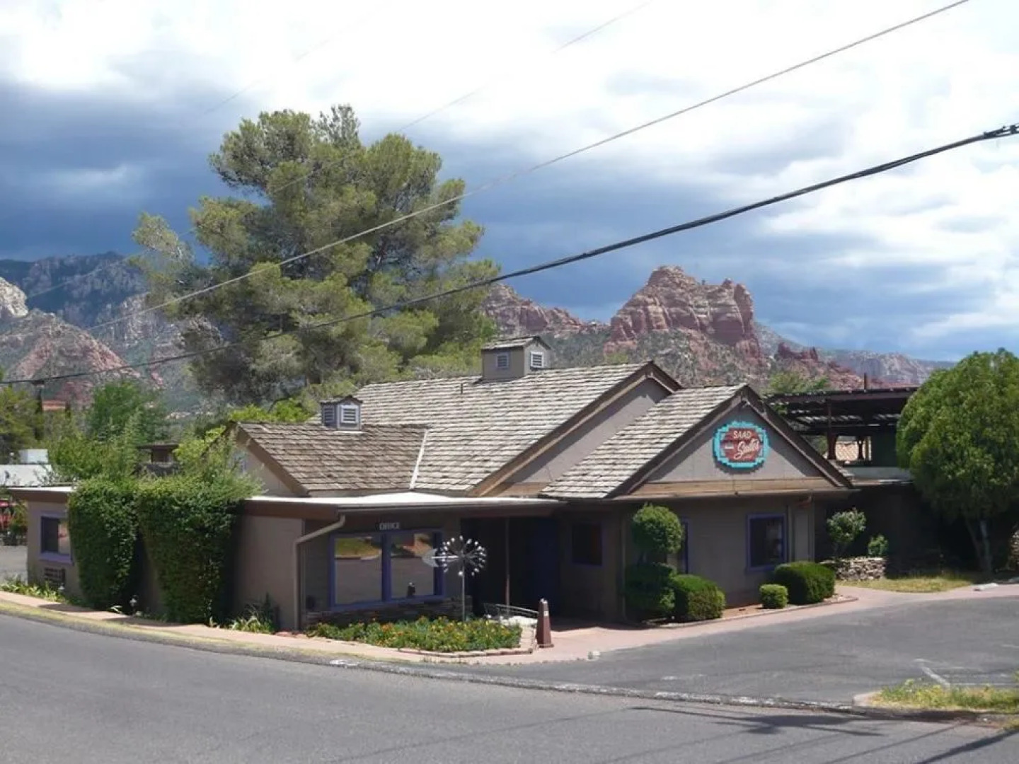 Sedona Uptown Suites