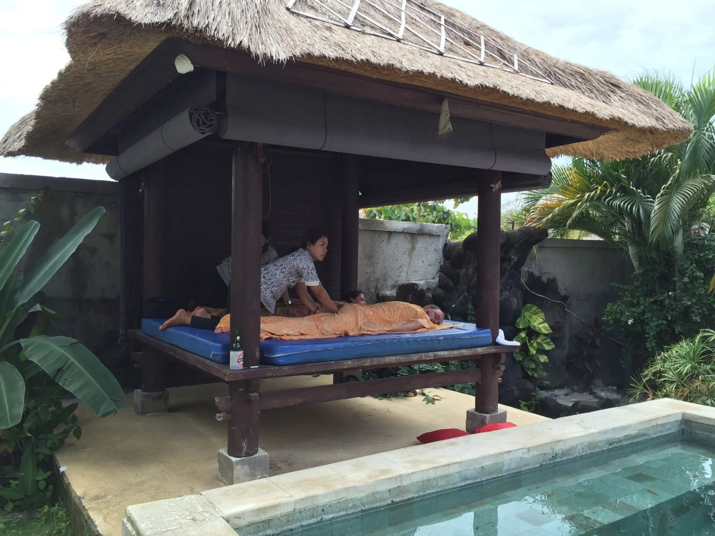 Hill Dance Bali American Hotel