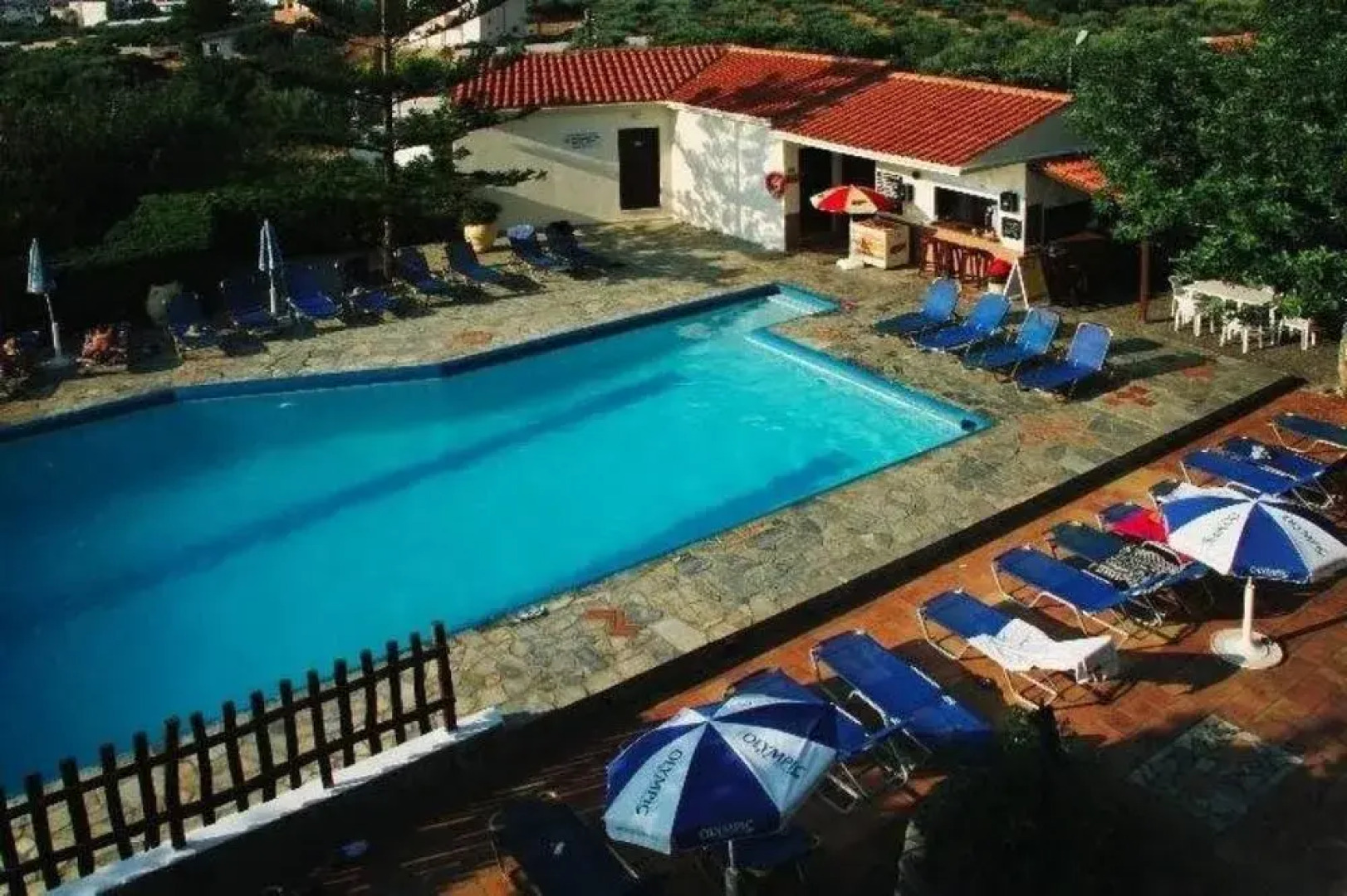 Ceratonia Apartments