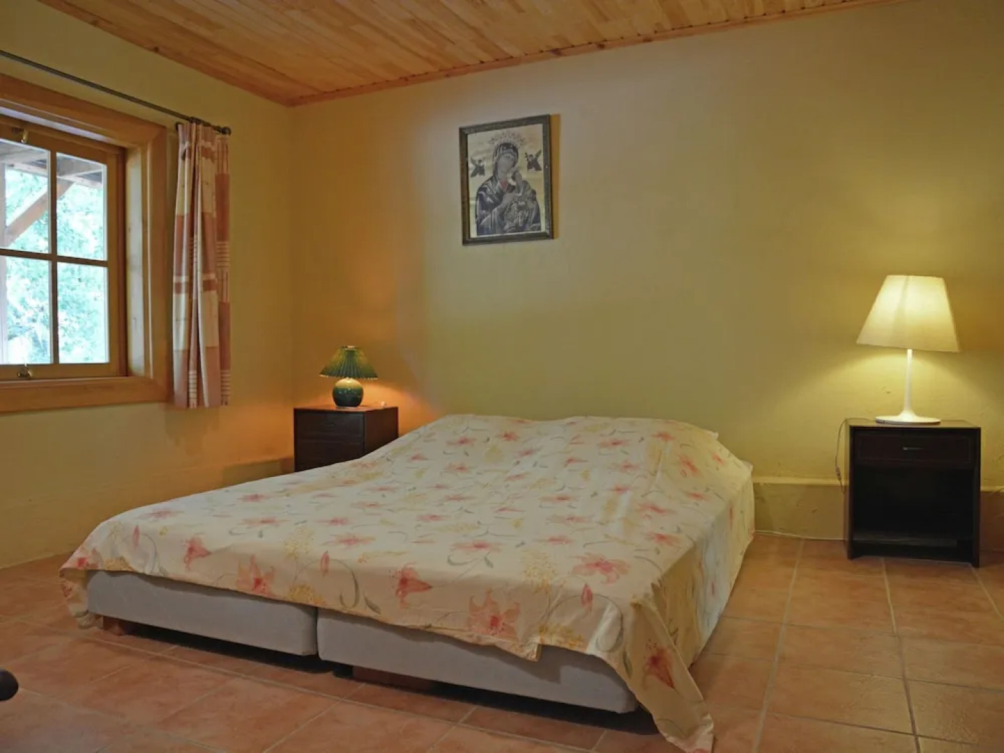 Chalet With Pool in Quiet Rural Setting, Near Regional Park in the Lot