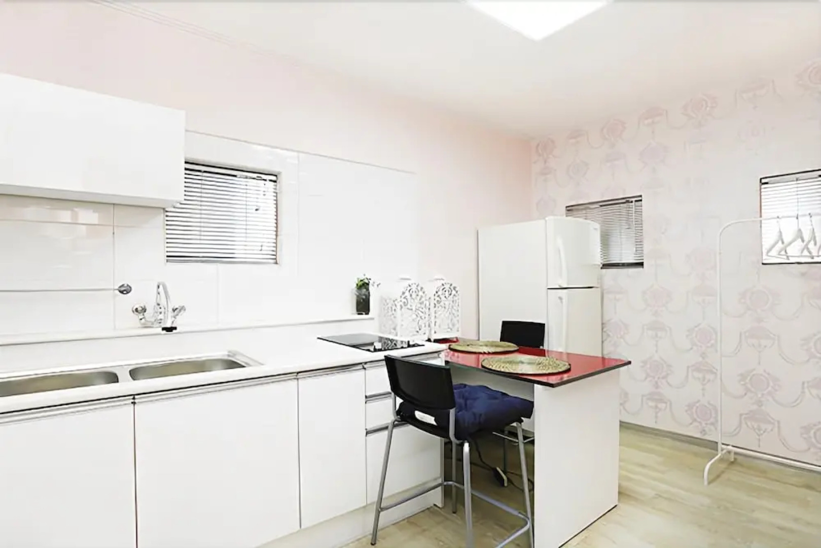 Yeongheungdoat the Seaside Pension